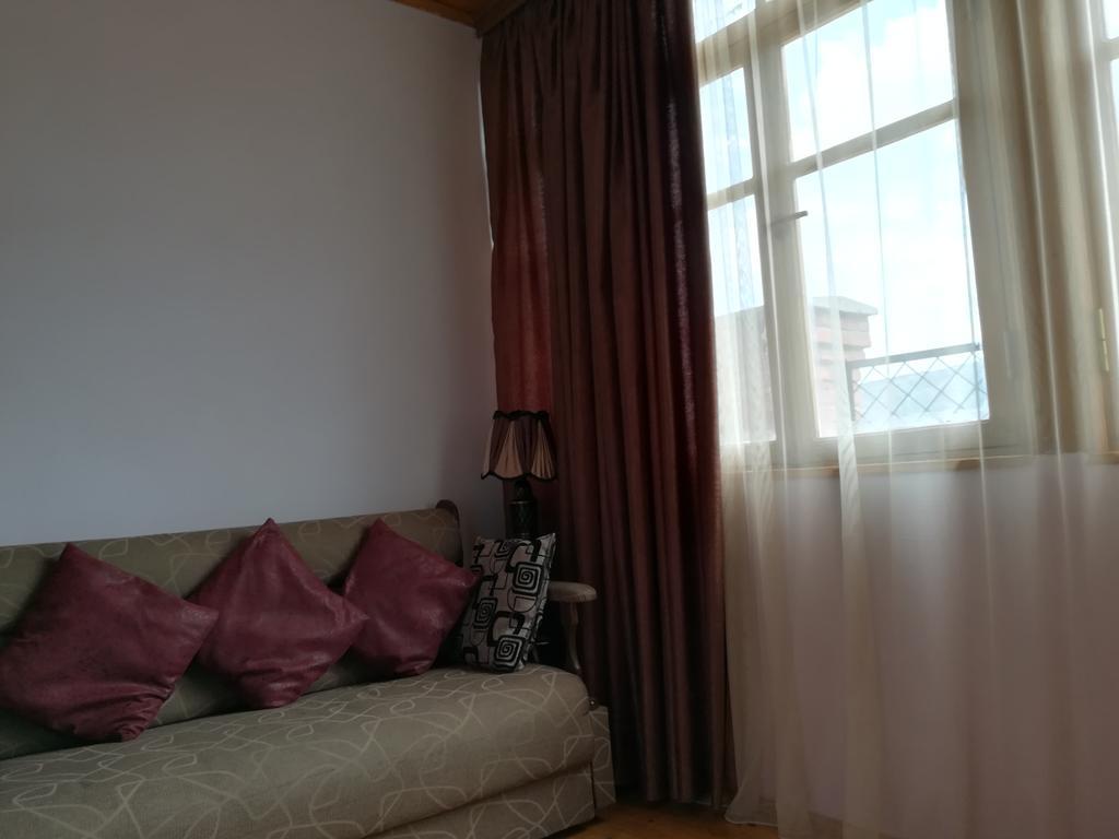 Apartment In The Heart Of Old Tbilisi Exterior photo